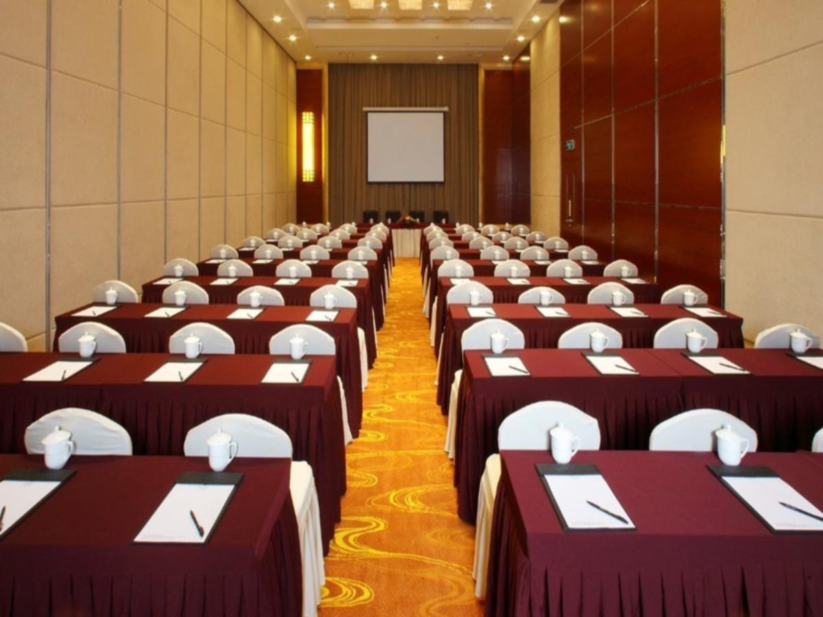 ווקסי Days Inn Frontier Wuxi מראה חיצוני תמונה